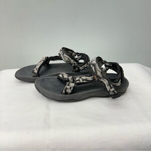 Teva Hurricane XLT 2 boys hiking adjustable sandals boys 5 woman 7